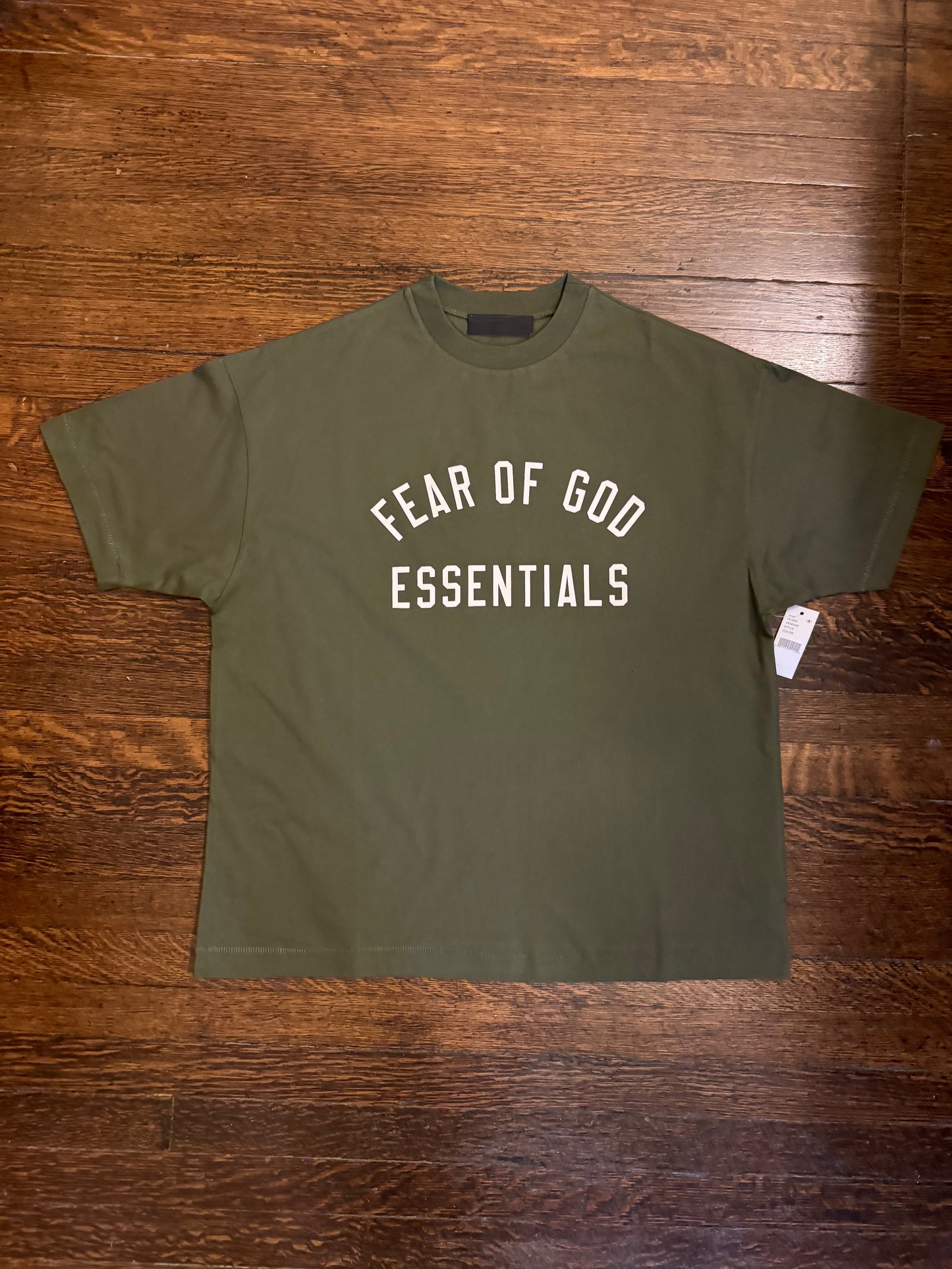 Fear of God ESSENTIALS FW24 T-Shirt Size S, M